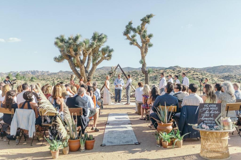 Near Pappy & Harriet'S + Rimrock Ranch W/ Hot Tub Villa Pioneertown Eksteriør bilde